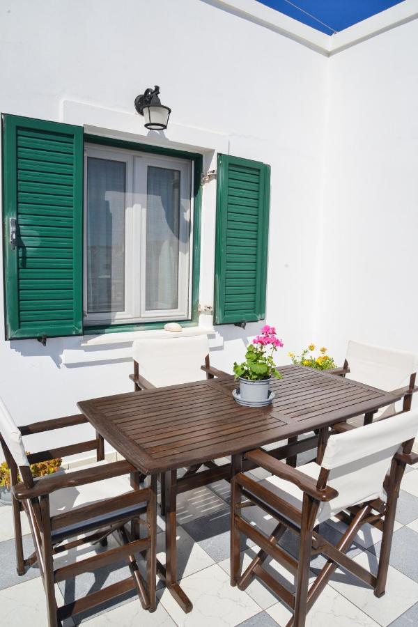 Ferienwohnung Balcon Al Mar Milos Adamantas  Exterior foto